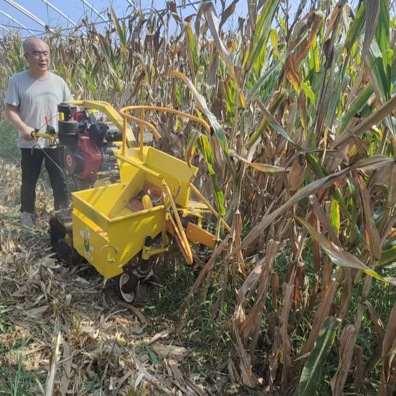 Combine Harvester Mini - เครื่องเก็บเกี่ยวข้าวโพดขนาดเล็กราคาประหยัดสำหรับขาย เหมาะสำหรับข้าวโพดหวานและการเก็บเกี่ยวแบบรวม